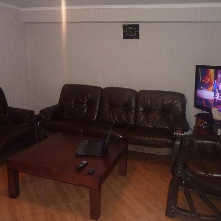 Guest House Chuta In Lagami Mestia Bagian luar foto