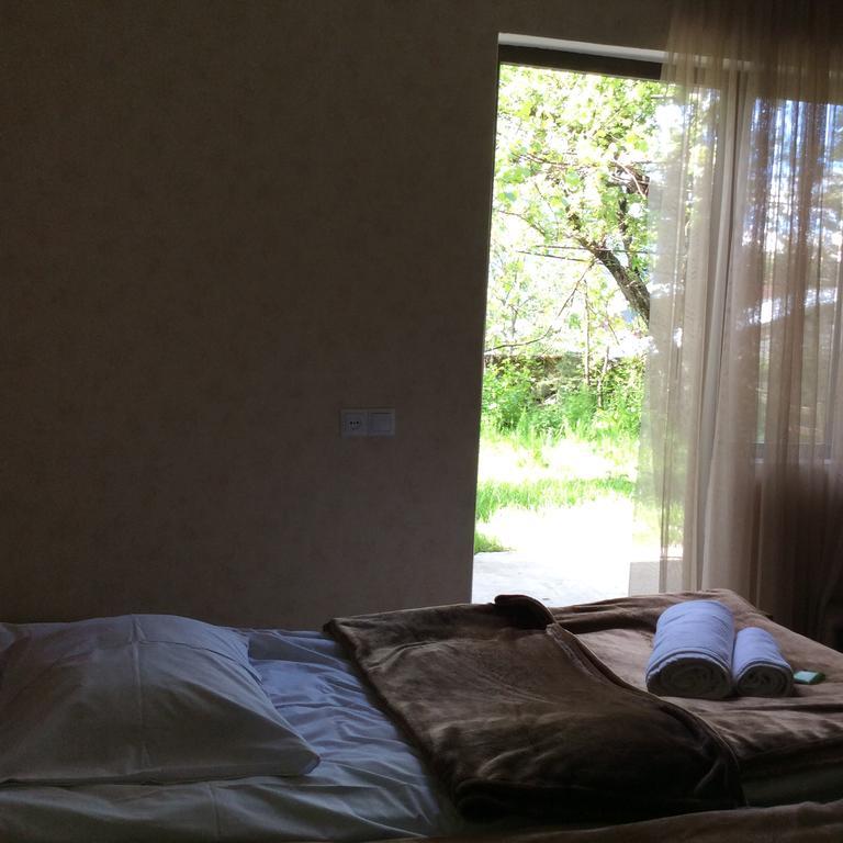 Guest House Chuta In Lagami Mestia Bagian luar foto